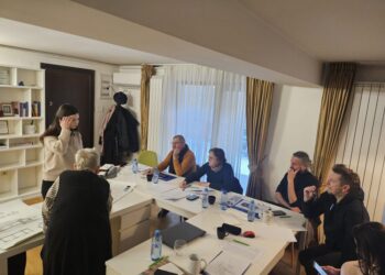 Burse pentru tinerii artiști români de la Fundația regală Margareta a României!